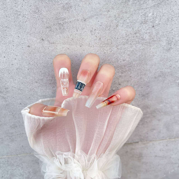 Decorative Press-On Nail Art Set with Elegant Patterns