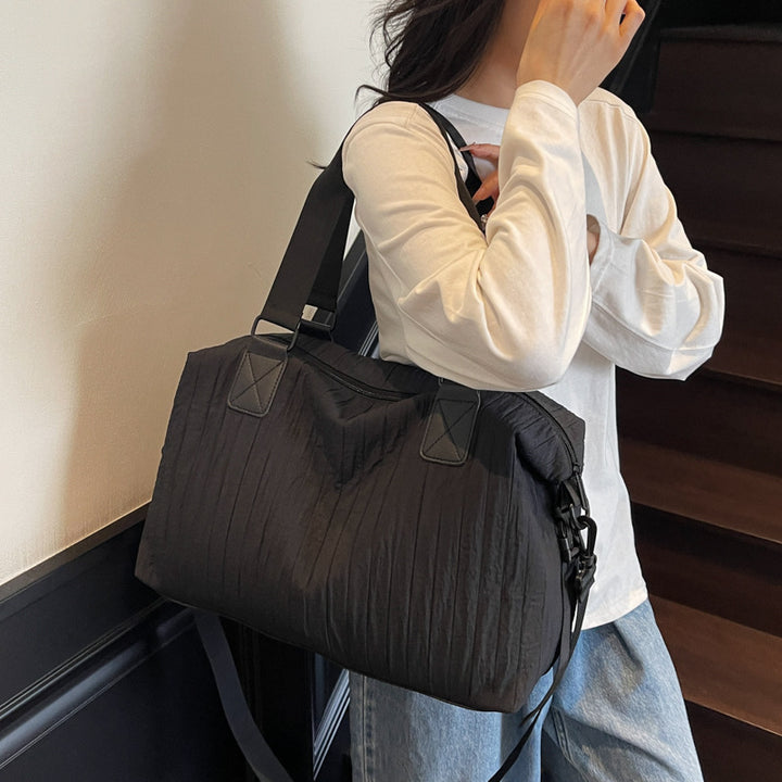 Durable sports and travel bag with ergonomic design Stornfield