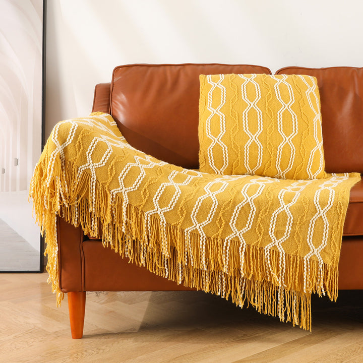 Ladies decorative and cozy woven blanket Stornfield
