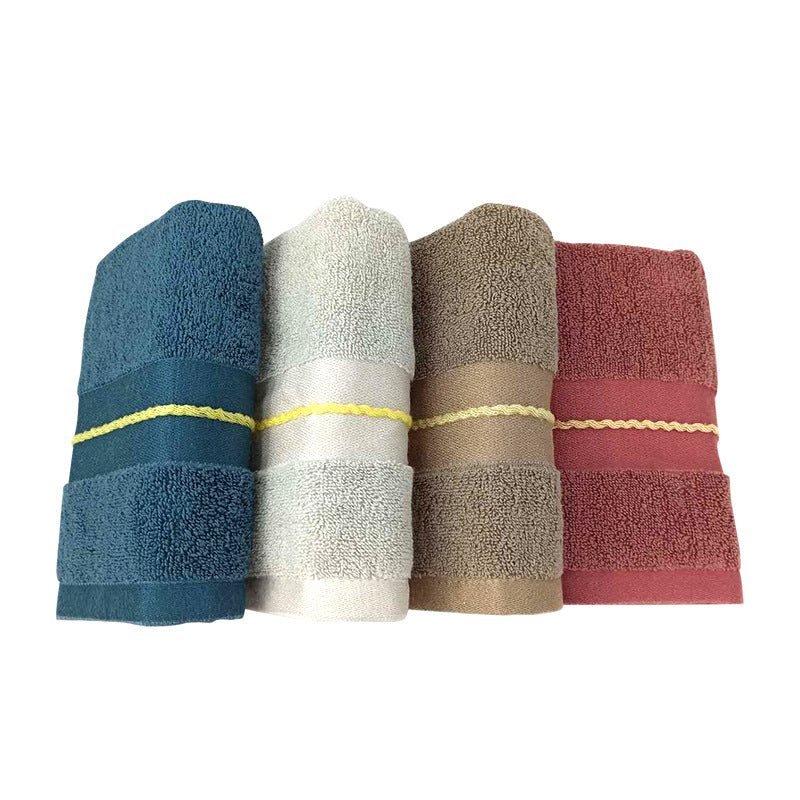 Premium terry bath towel with stylish jacquard pattern Stornfield
