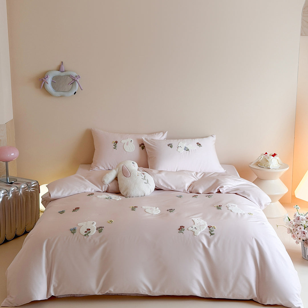 Luxe Embroidered Bunny Cotton Bedding Set with Duvet Cover and Pillowcases