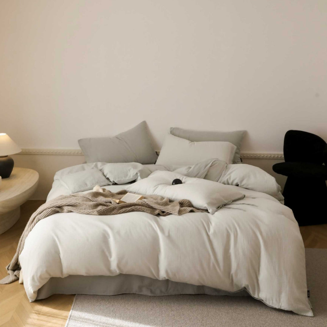 Breathable stonewashed bed linen set made of cotton-linen blend