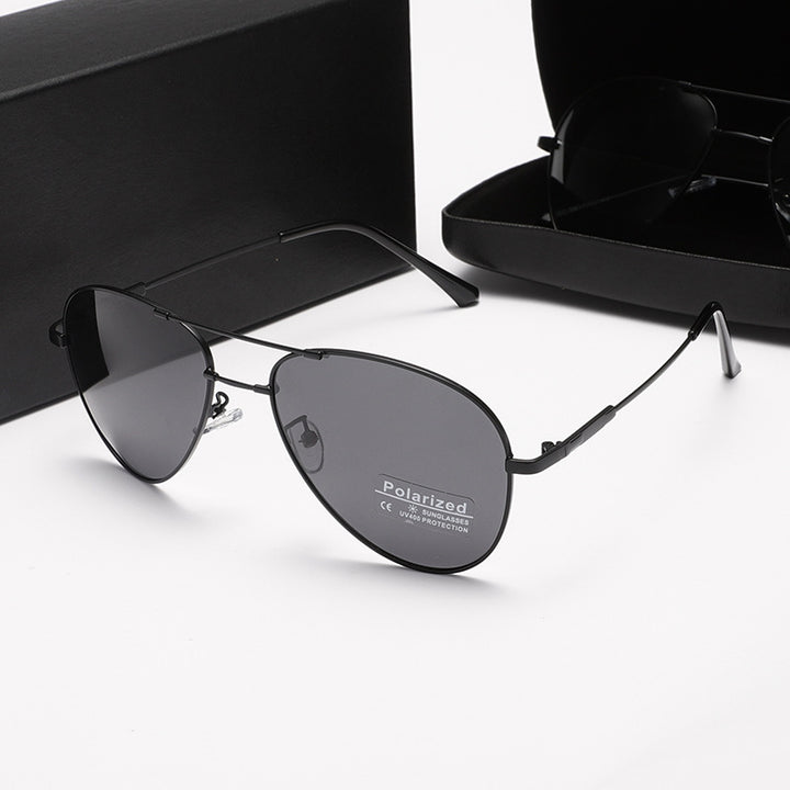 Men's polarized airplane sunglasses with ultra-light frame and UV protection Stornfield