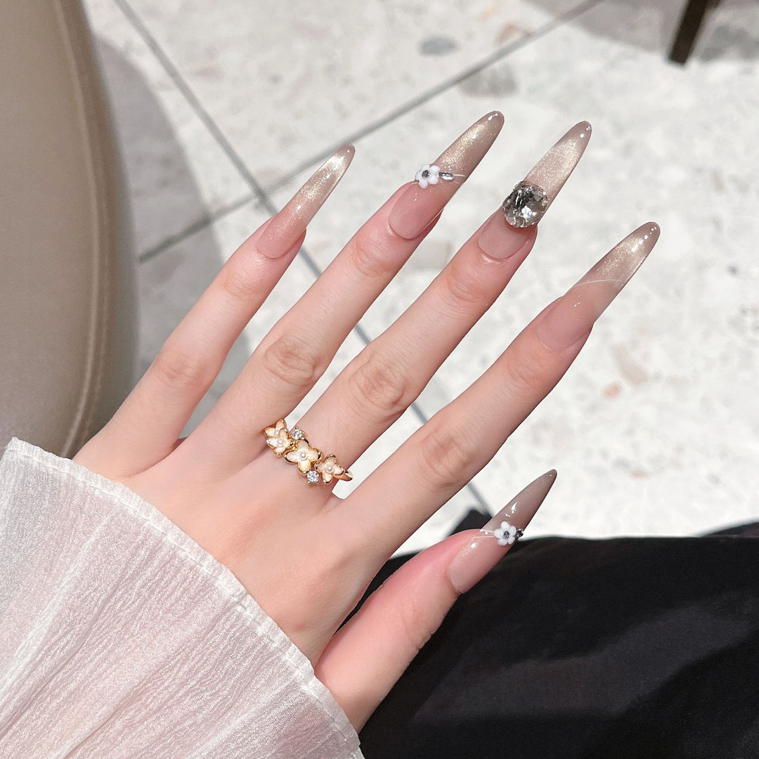 Elegant Acrylic Press-On Nail Art Stornfield