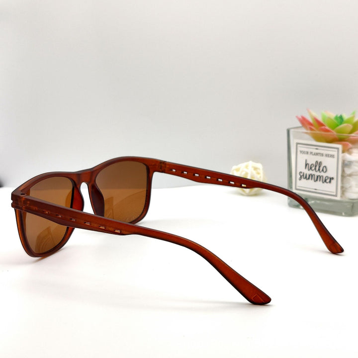Men's stylish sunglasses with a sleek frame and polarized lenses Stornfield