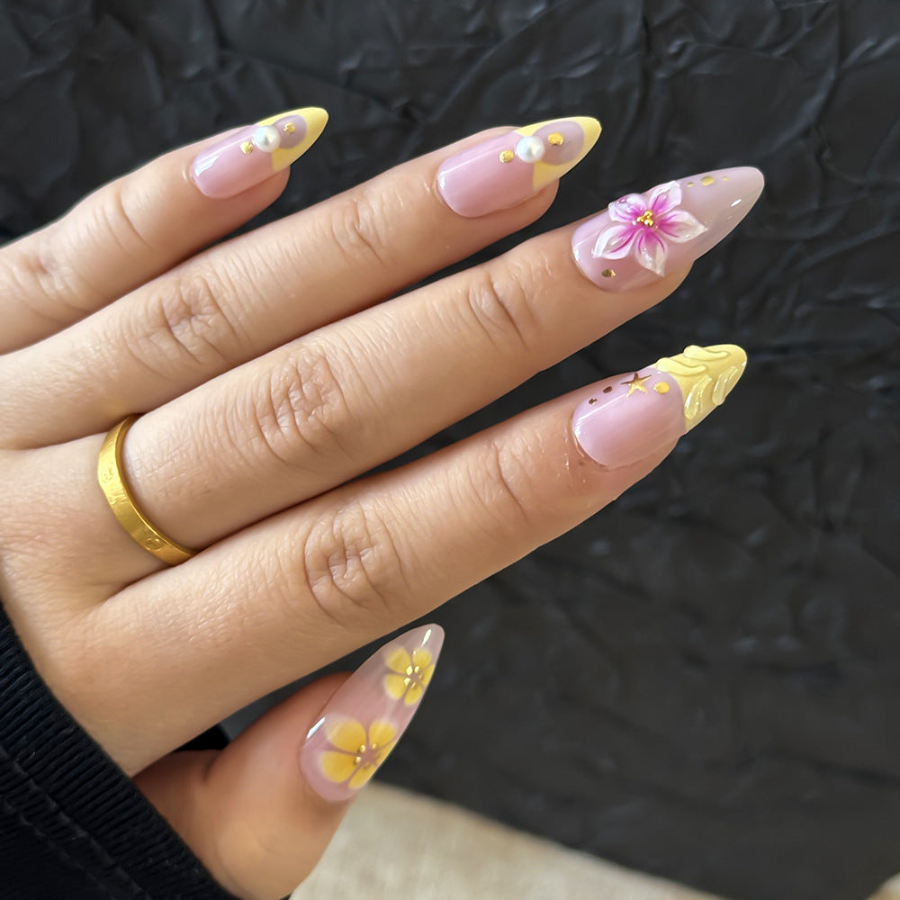 Decorative Floral Press-On Nail Set Stornfield