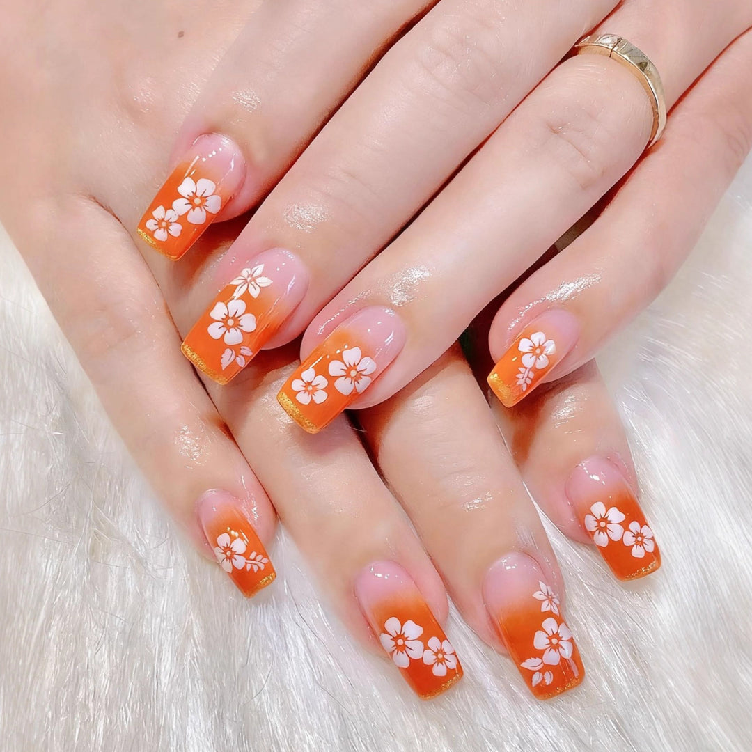 High-quality artificial nails with floral accents Stornfield