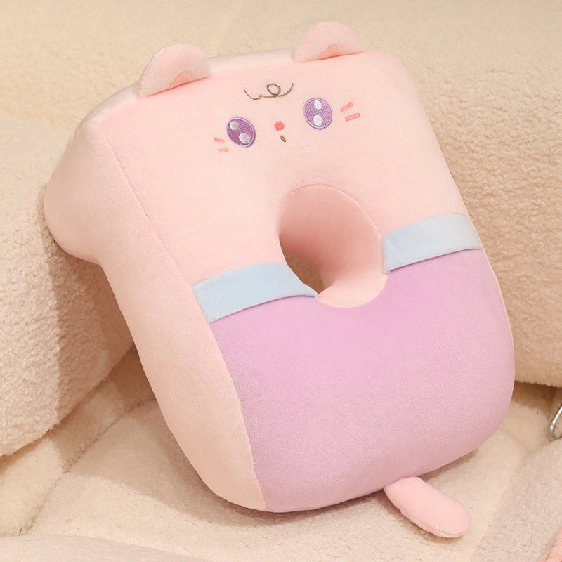 Cozy neck pillow with animal design Stornfield