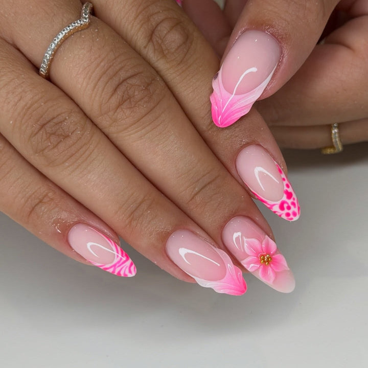 Artistic Floral-Designed Press-On Nails Stornfield