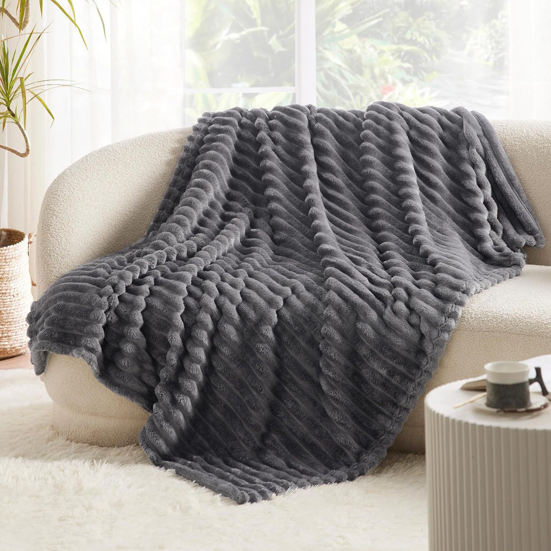 Cozy Plush Throw Blanket Stornfield