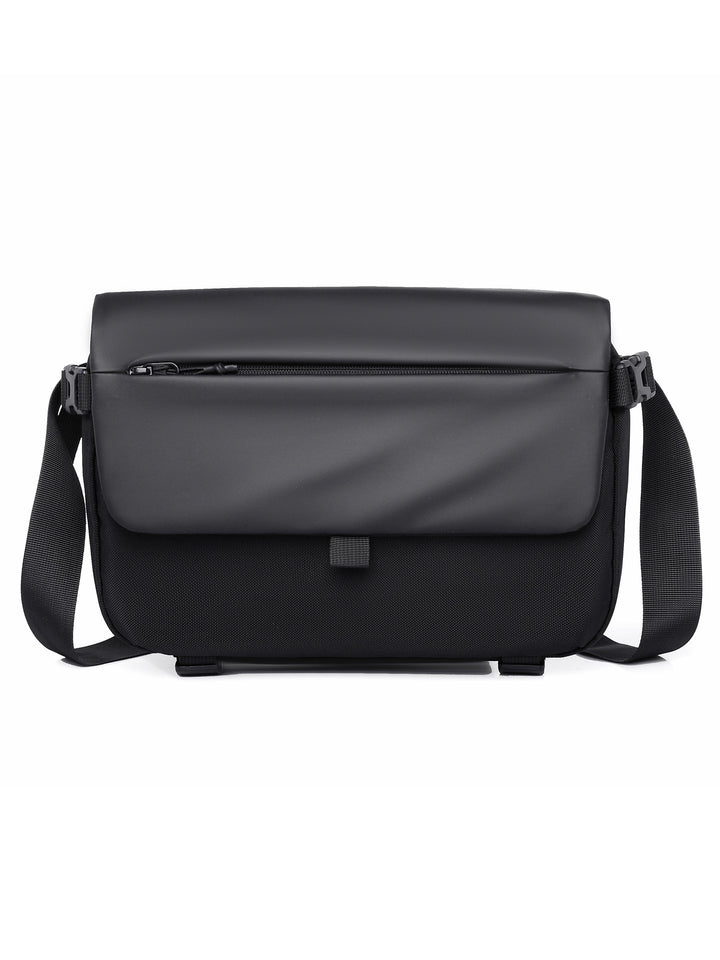 Messenger bag with versatile compartments and water-repellent material Stornfield