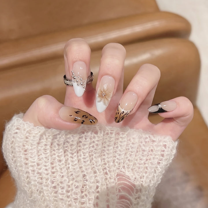 Artistic Leopard-Print Press-On Nail Set Stornfield