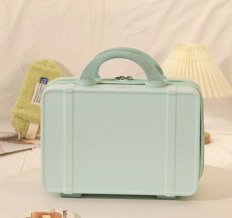 hard-shell travel cosmetic case with double-zip closure top handle and protective feet Stornfield