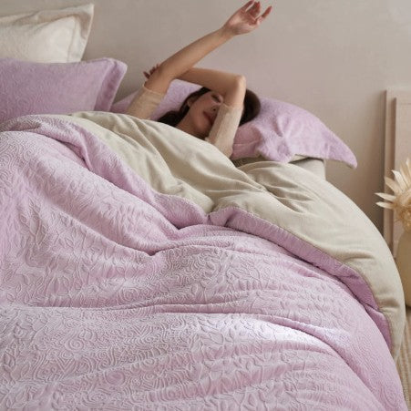 Textured Quilted Duvet Cover Set with Embossed Leaf Jacquard and Matching Pillow Shams