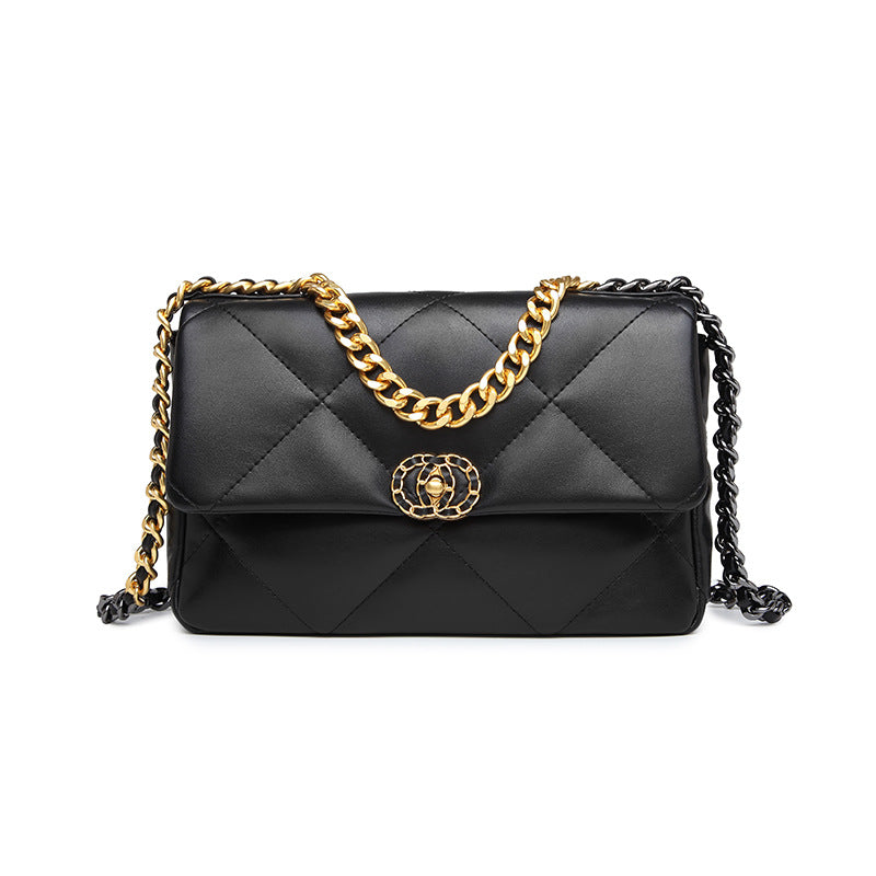 Elegant Quilted Leather Crossbody Bag