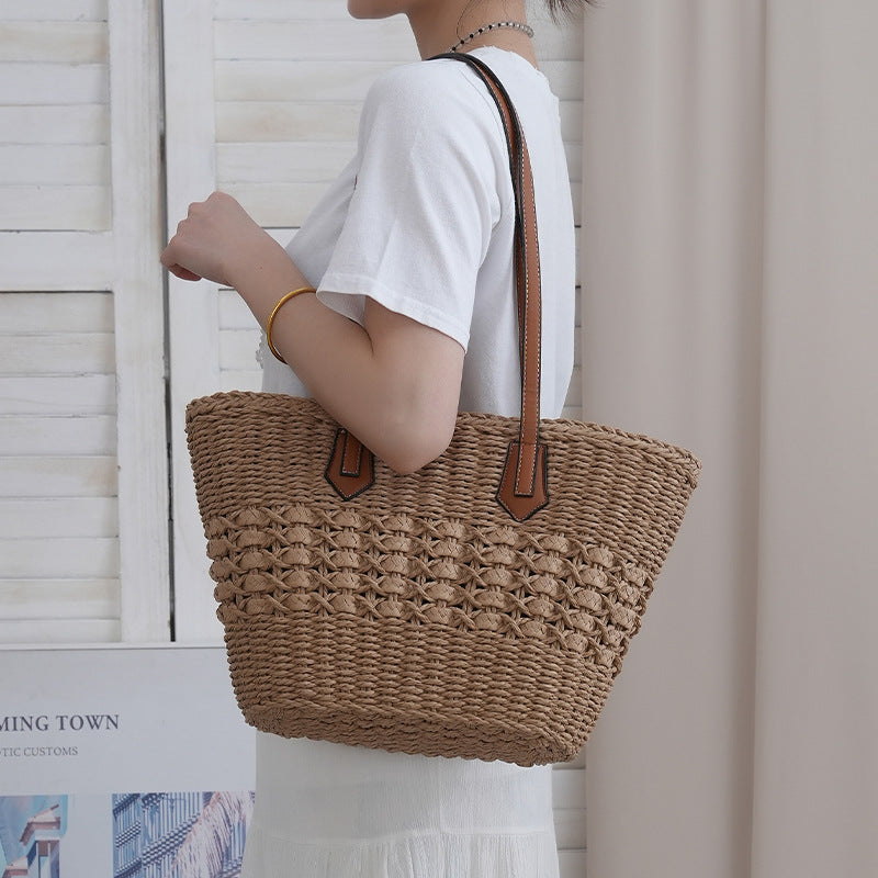 Handmade shopping and beach bag made from natural materials Stornfield