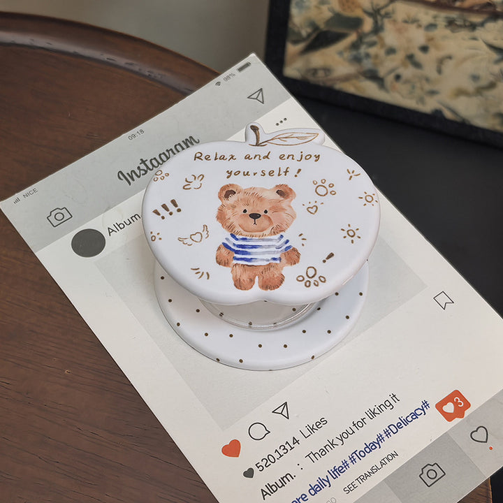 Adorable Bear-Themed Phone Grip Stornfield