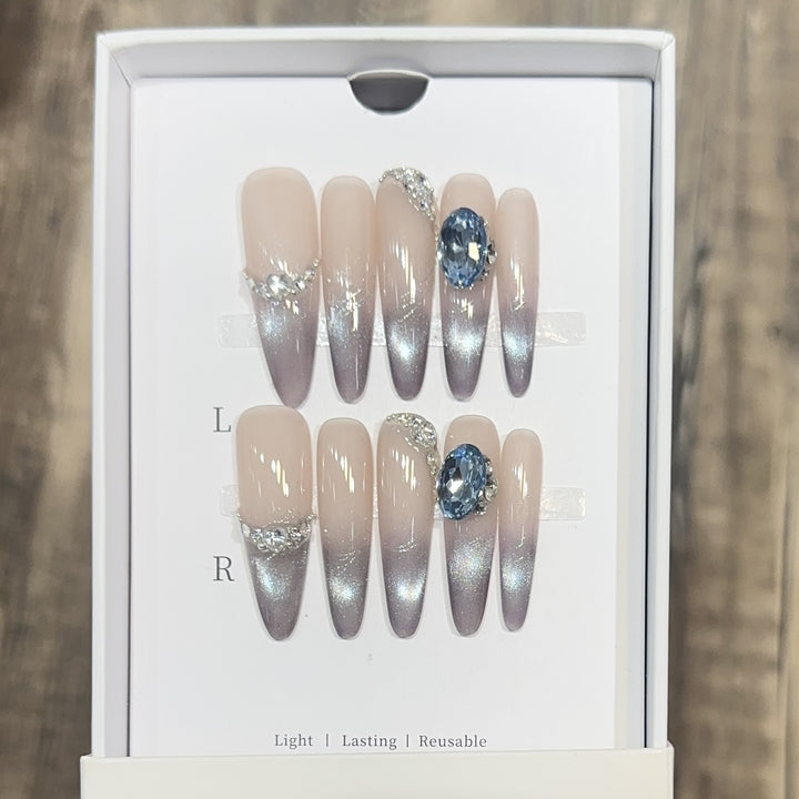 Glamorous Stiletto Press-On Nail Art Set with Rhinestone and Ombre Design Stornfield