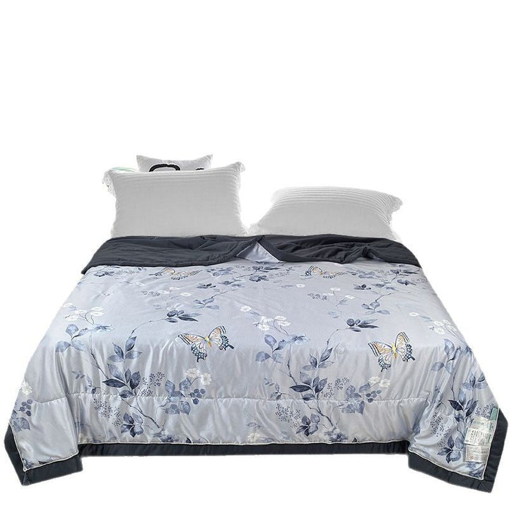 Luxurious Silky Quilt Set Stornfield
