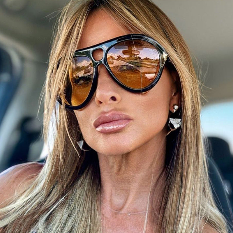 Women modern sunglasses with unique design Stornfield