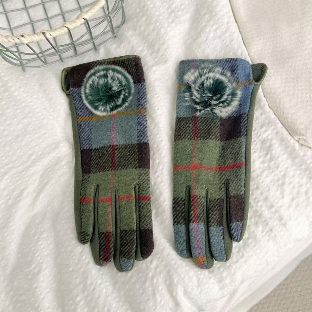 Warm Plaid Pattern Touchscreen Gloves Stornfield