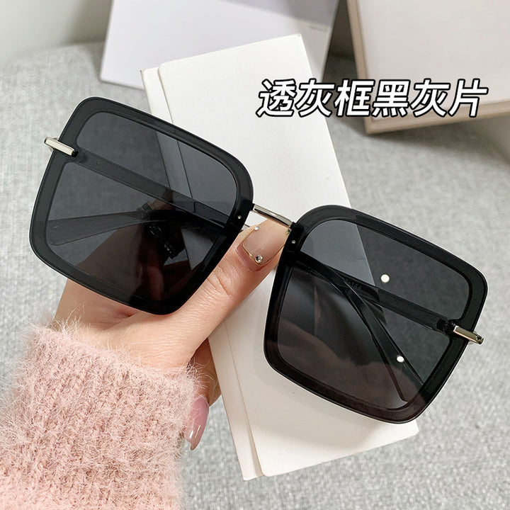 Women's trendy sunglasses in modern square design Stornfield