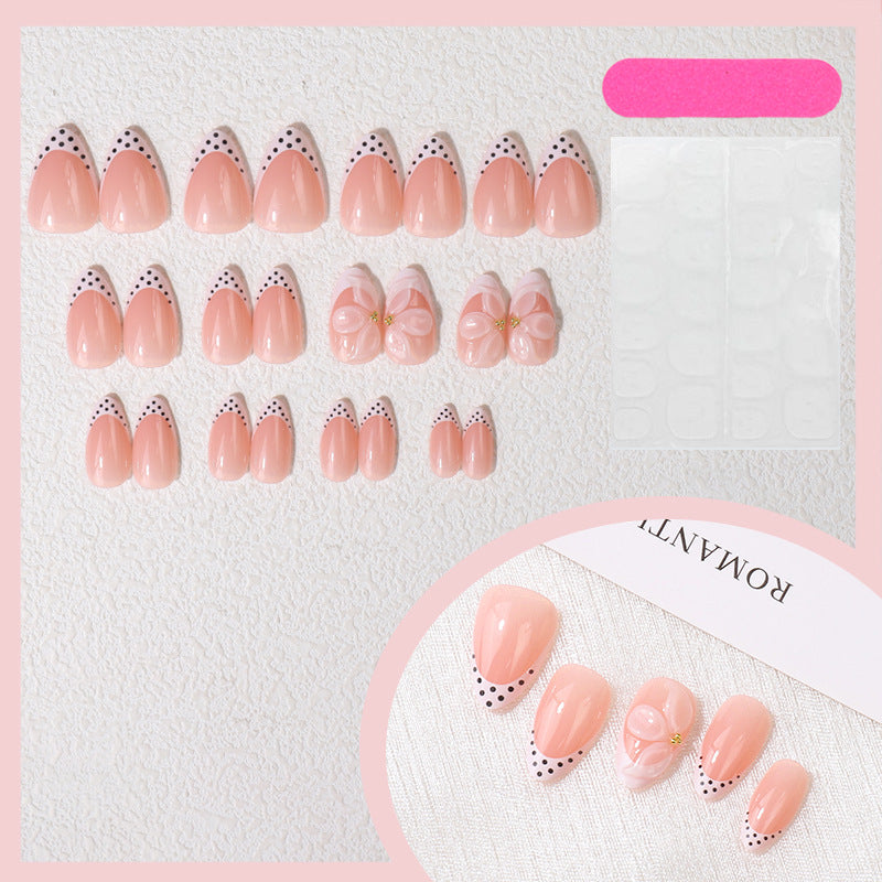Stylish Press-On Nail Set Stornfield