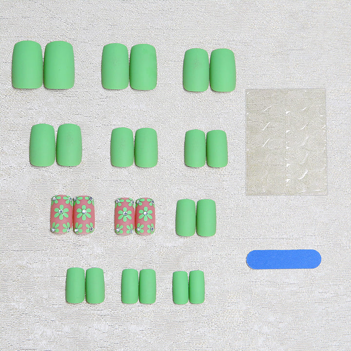 Artificial nail set with floral designs and matte finish Stornfield