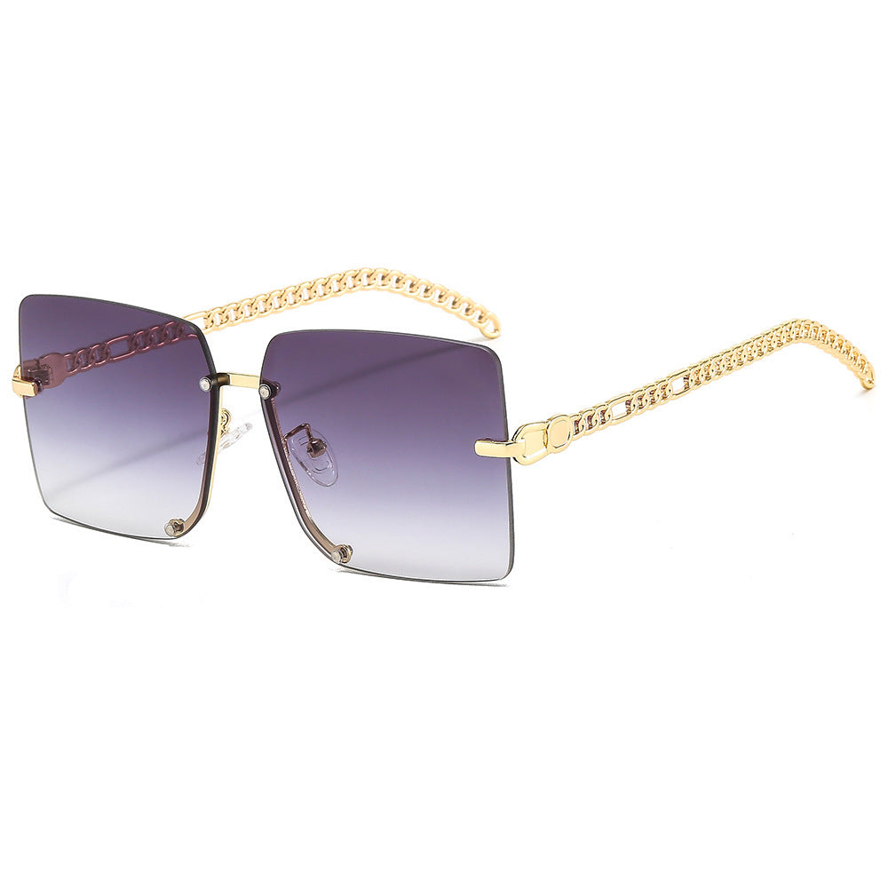 Women's fashionable sunglasses with luxurious chain arm and rectangular frame Stornfield