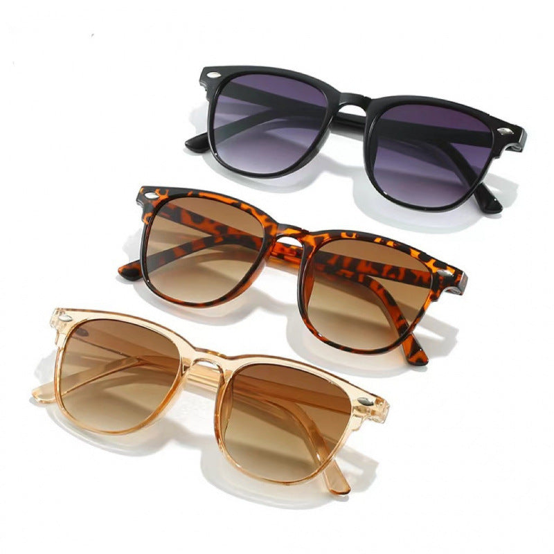 Stylish Retro Sunglasses Stornfield