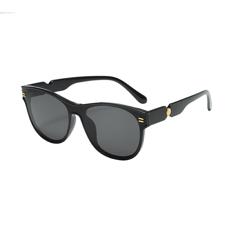 Women's fashionable sunglasses with unique frame Stornfield