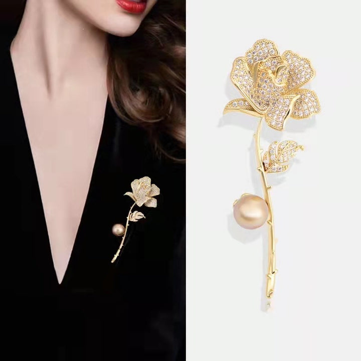 Elegant Brooch in Flower Shape with Rhinestones and Pearl Stornfield