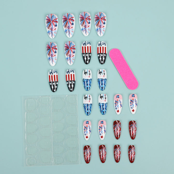 Artificial nails with patriotic designs Stornfield