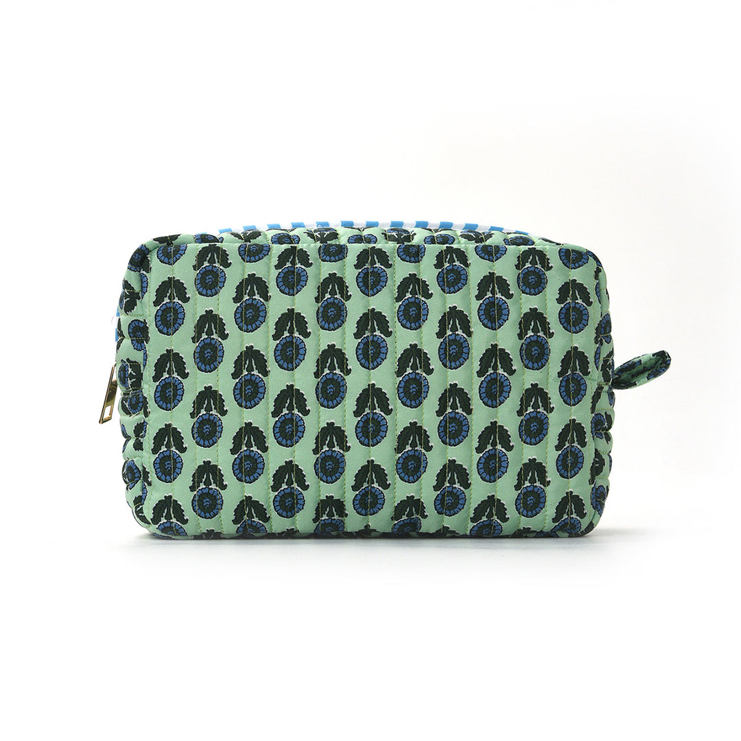 Cosmetic organizer with versatile compartments Stornfield