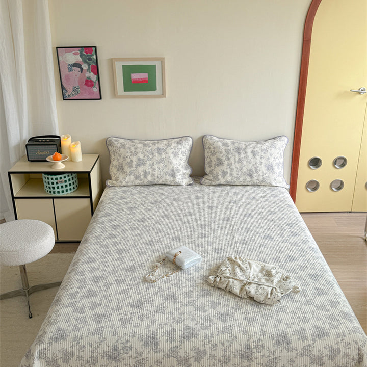 Lightweight Cotton Kantha-Style Reversible Coverlet and Piped Pillow Sham Set