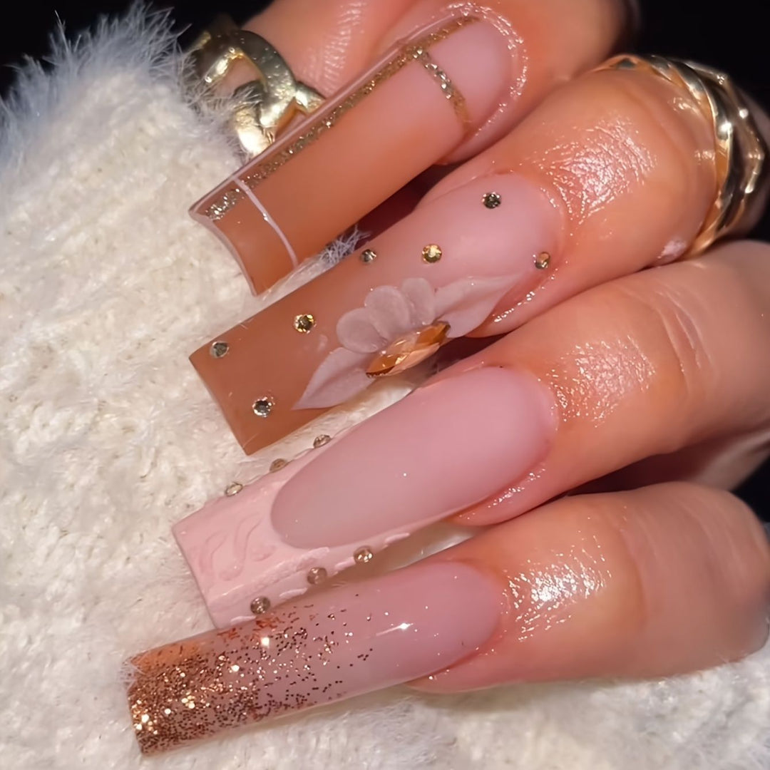 Glamorous Floral Embellished Press-On Nail Art Stornfield