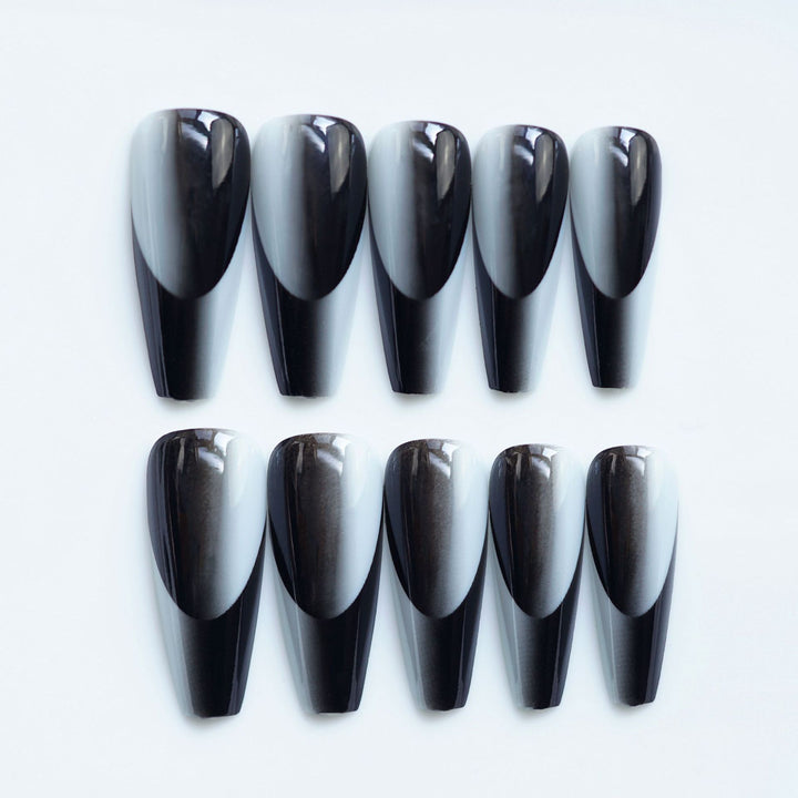 Stylish and creative artificial nails Stornfield