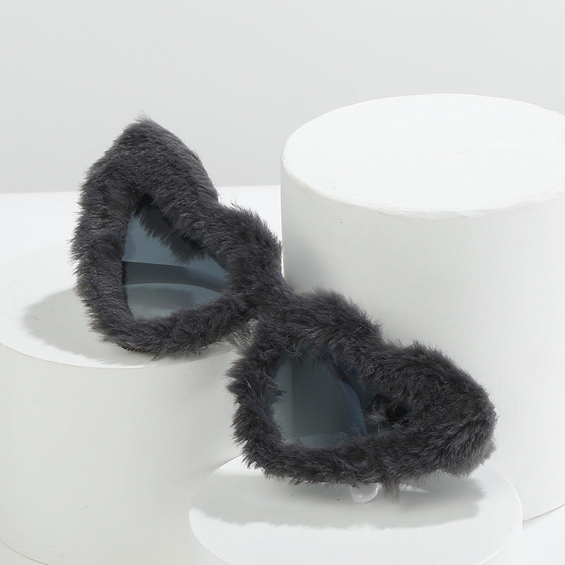 Unique Heart-Shaped Fur-Trimmed Sunglasses Stornfield