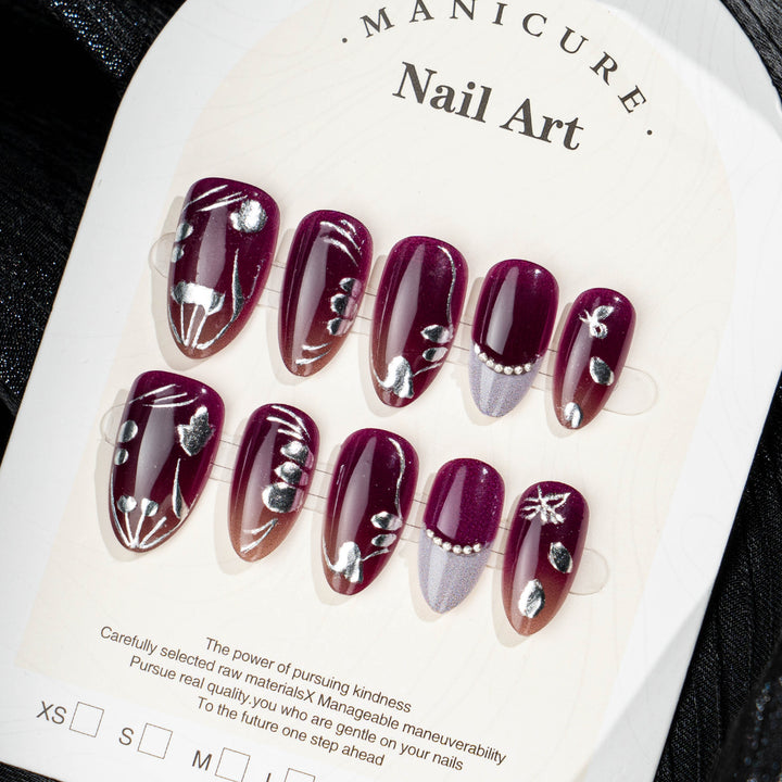 Elegant Press-On Nail Art Set with Silver Accents Stornfield