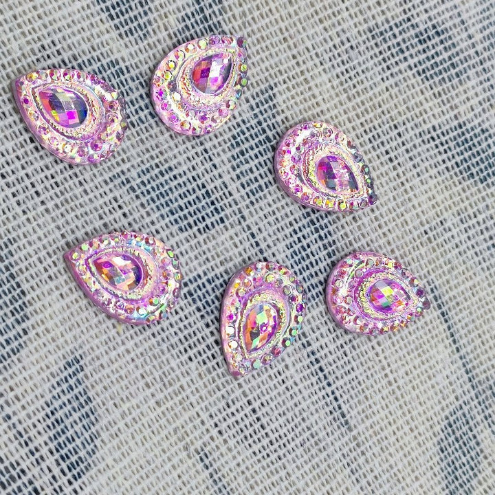 Glittering drop appliqués Stornfield