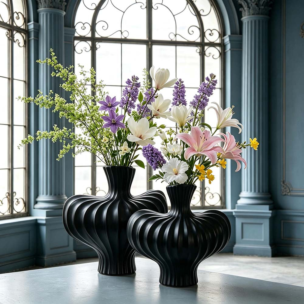 Sculptural Decorative Centerpiece Vase Stornfeild