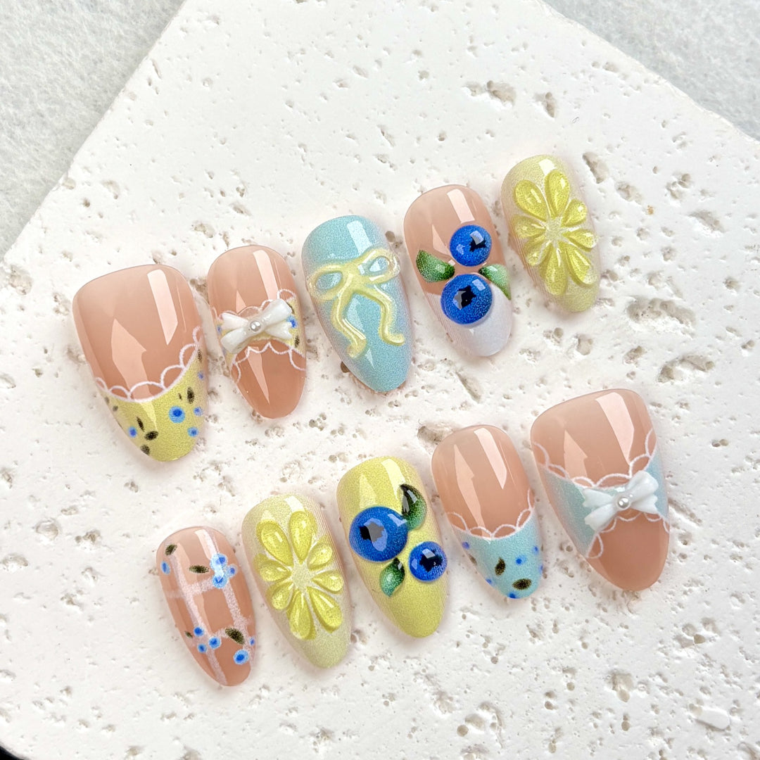 Decorative Press-On Nail Art Set with Floral and Bow Accents