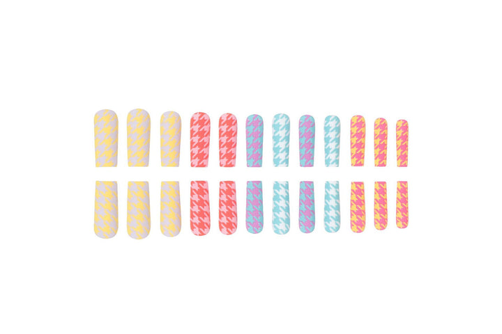Houndstooth Pattern Press-On Nails Stornfield