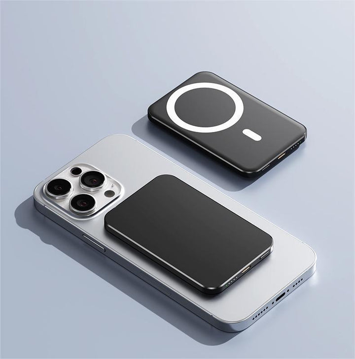 Magnetic Qi Powerbank with fast charging function Stornfield