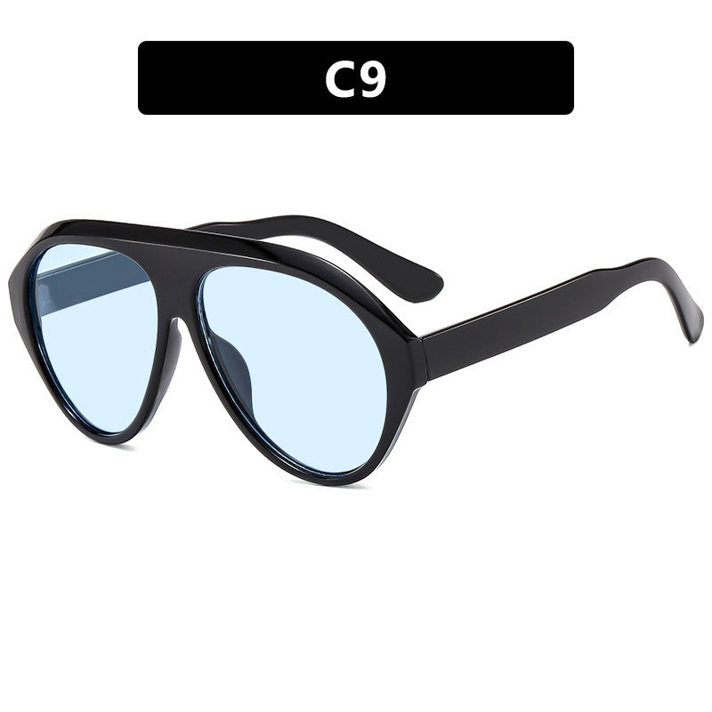 Women sporty sunglasses with innovative frame Stornfield