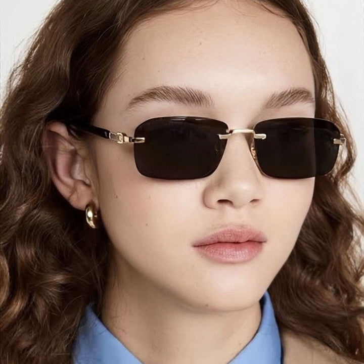 Women's sunglasses with elegant metal frame and stylish wood details Stornfield