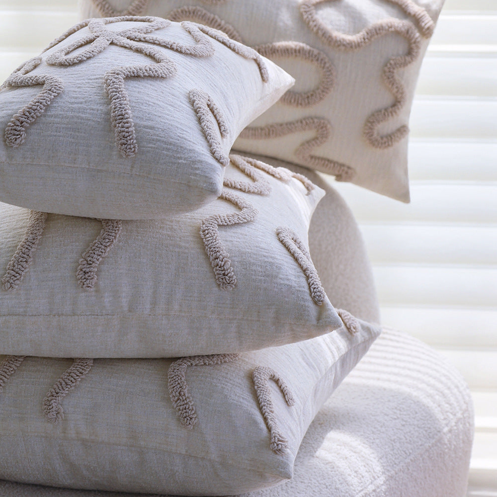 Decorative pillow with playful wave pattern