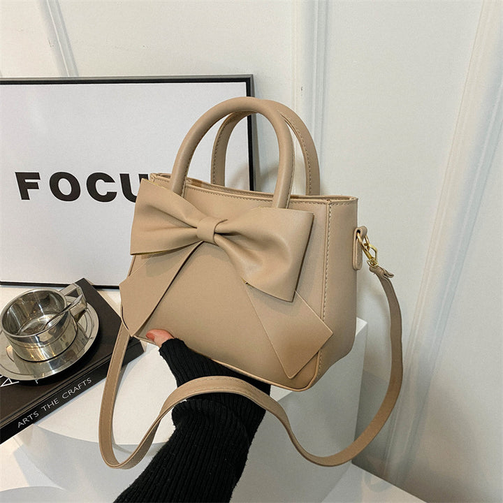 Chic Bow-Accented Handheld Bag