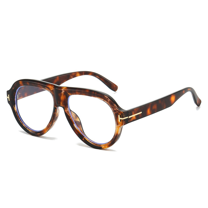 Fashion-Forward Bold Geometric Sunglasses Stornfield