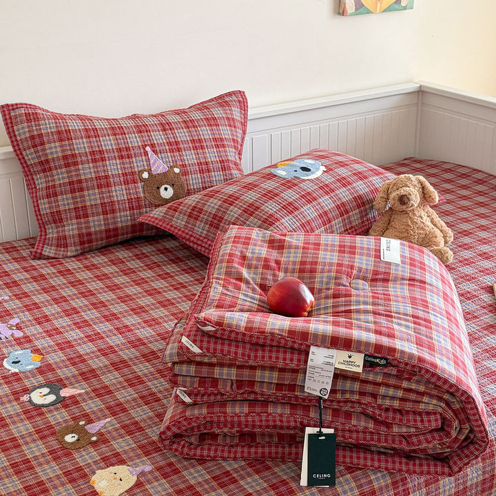 Quilted Plaid Cotton Mattress Cover and Comforter Set with Embroidered Animal Appliqué